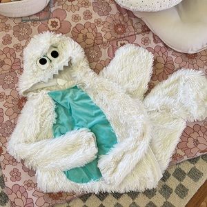 Adult M/L abominable snowman costume / yeti